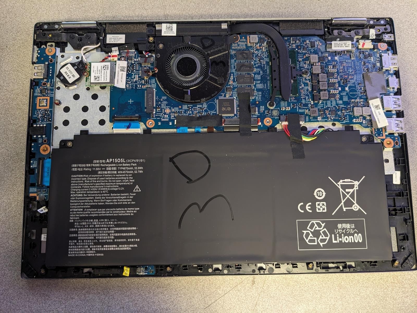 ACER SPIN 5 SP513-52N i5-8250U @ 1.60GHz, 8GB RAM, NO HDD/OS