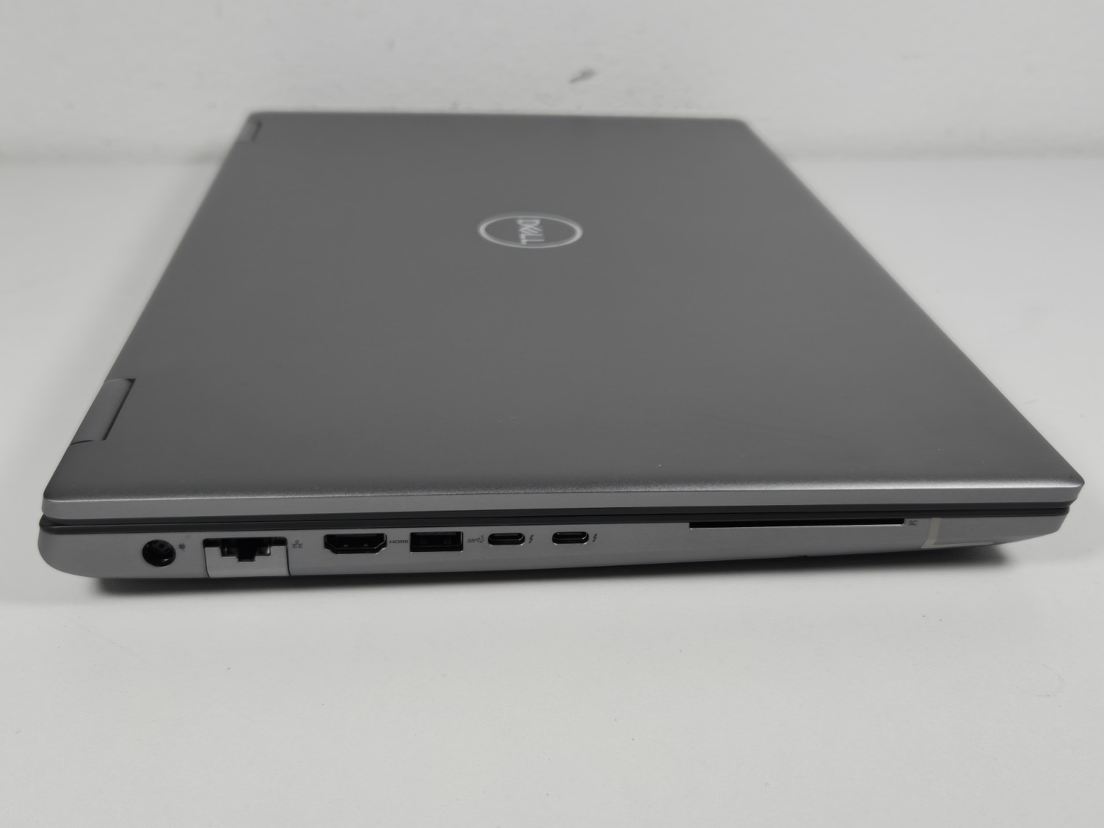 Dell Precision 7780 17 FHD 2.1GHz – i7-13850HX – 32GB – 512GB RTX 2000 Combo
