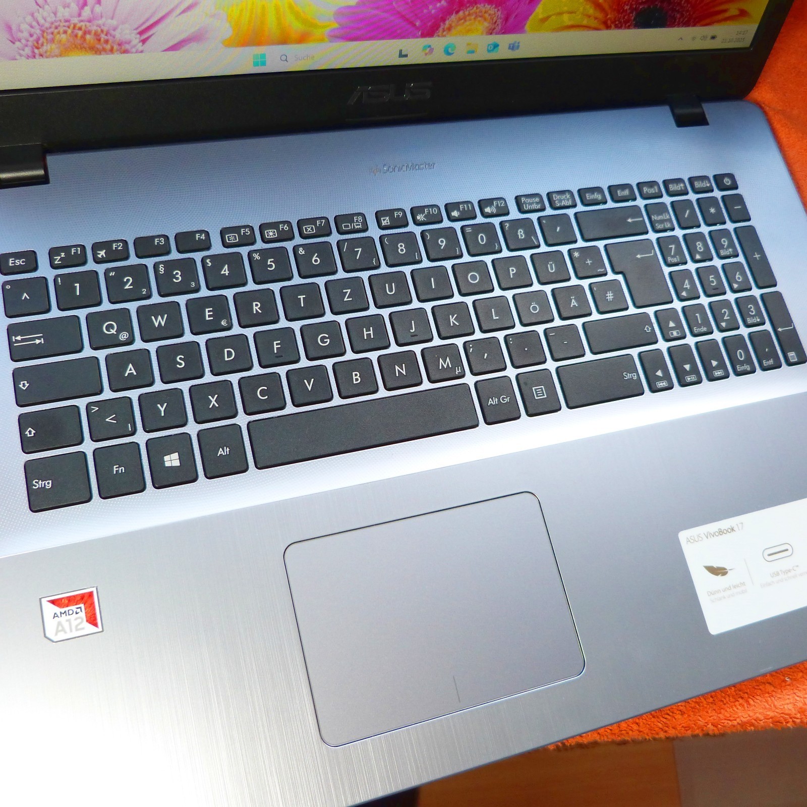 Asus F705 VivoBook 17 inch | 512GB SSD Windows 11 | 8GB RAM NEW USB-C HDMI QUAD