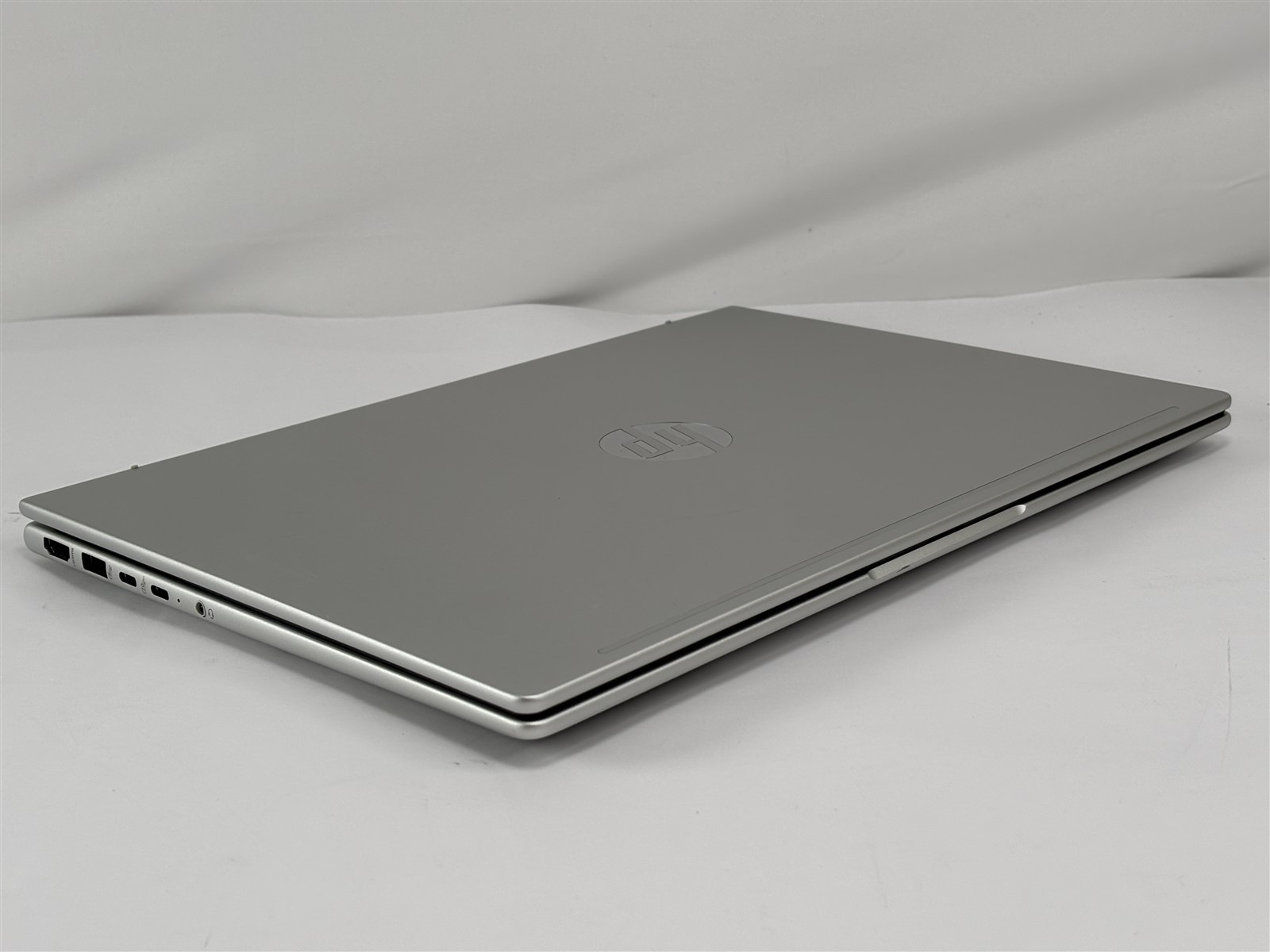 HP ProBook 445 G11 14″ Ryzen 7 7735U 16GB 256GB SSD Business Laptop Win11 Home