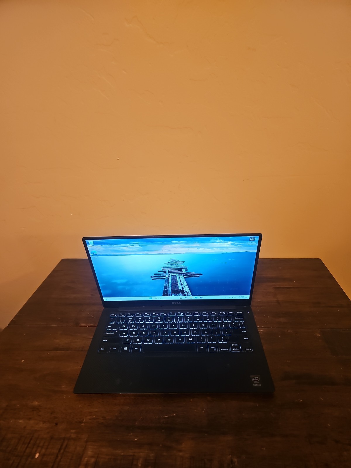 Dell XPS 13 9343 13.3″ i7-5500U@2.40GHz 8GB RAM 256GB SSD W11P