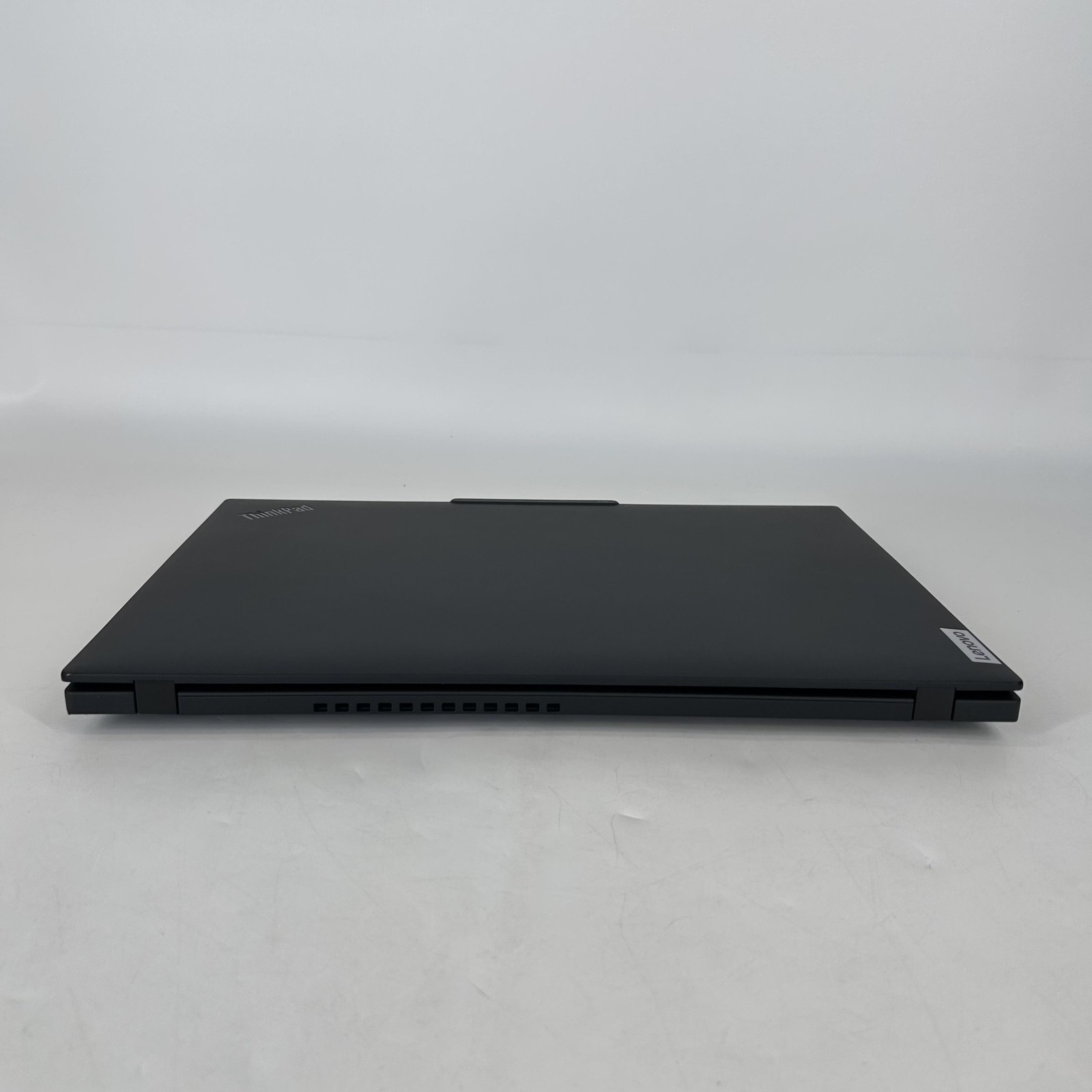 Lenovo ThinkPad T16 Gen 4 FHD+ 2.0 GHz Ryzen AI 7 PRO 350 32GB 1TB SSD Very Good