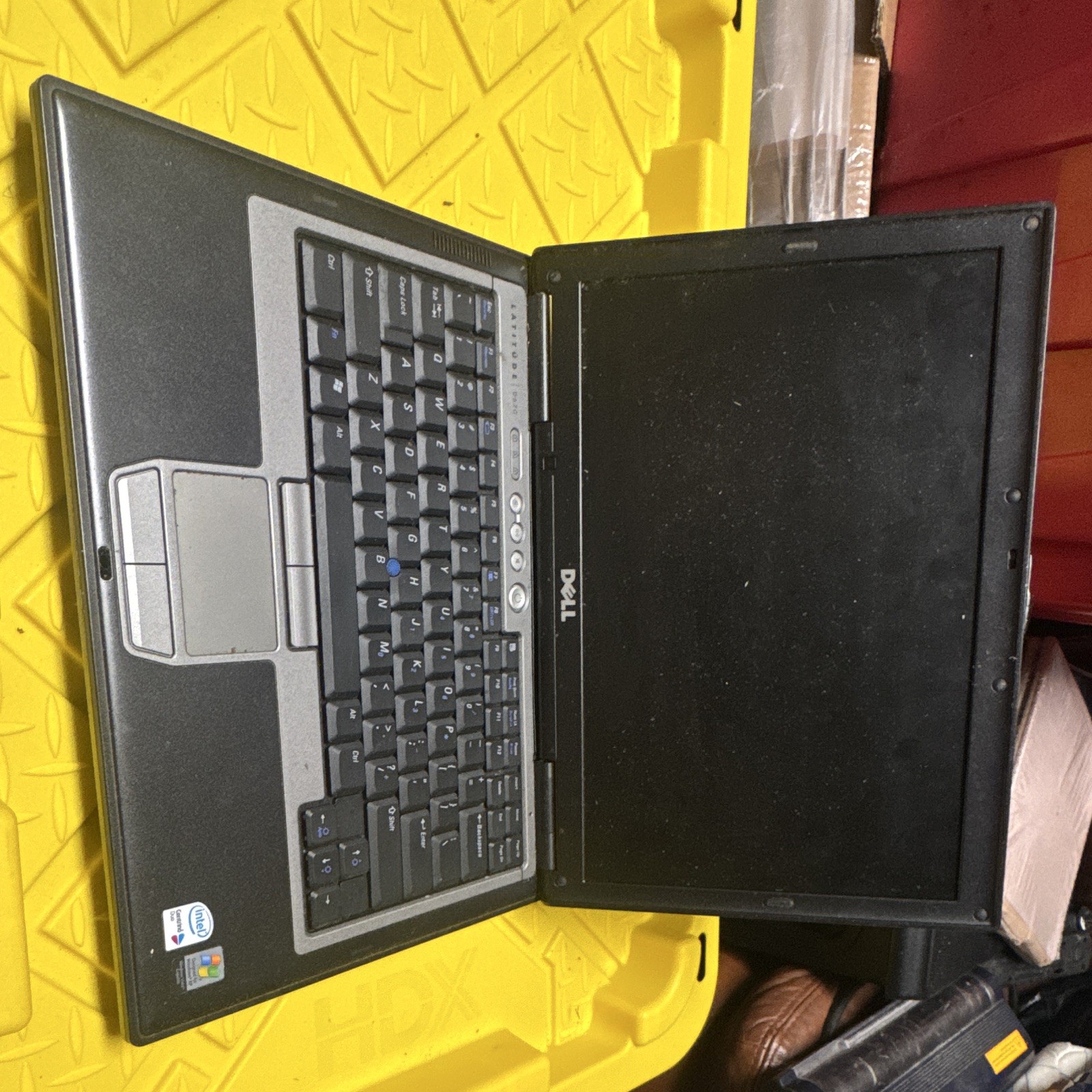 Dell Latitude D620 14.1″ Core Duo 1.83GHz, 1GB RAM, 80GB HDD, XP