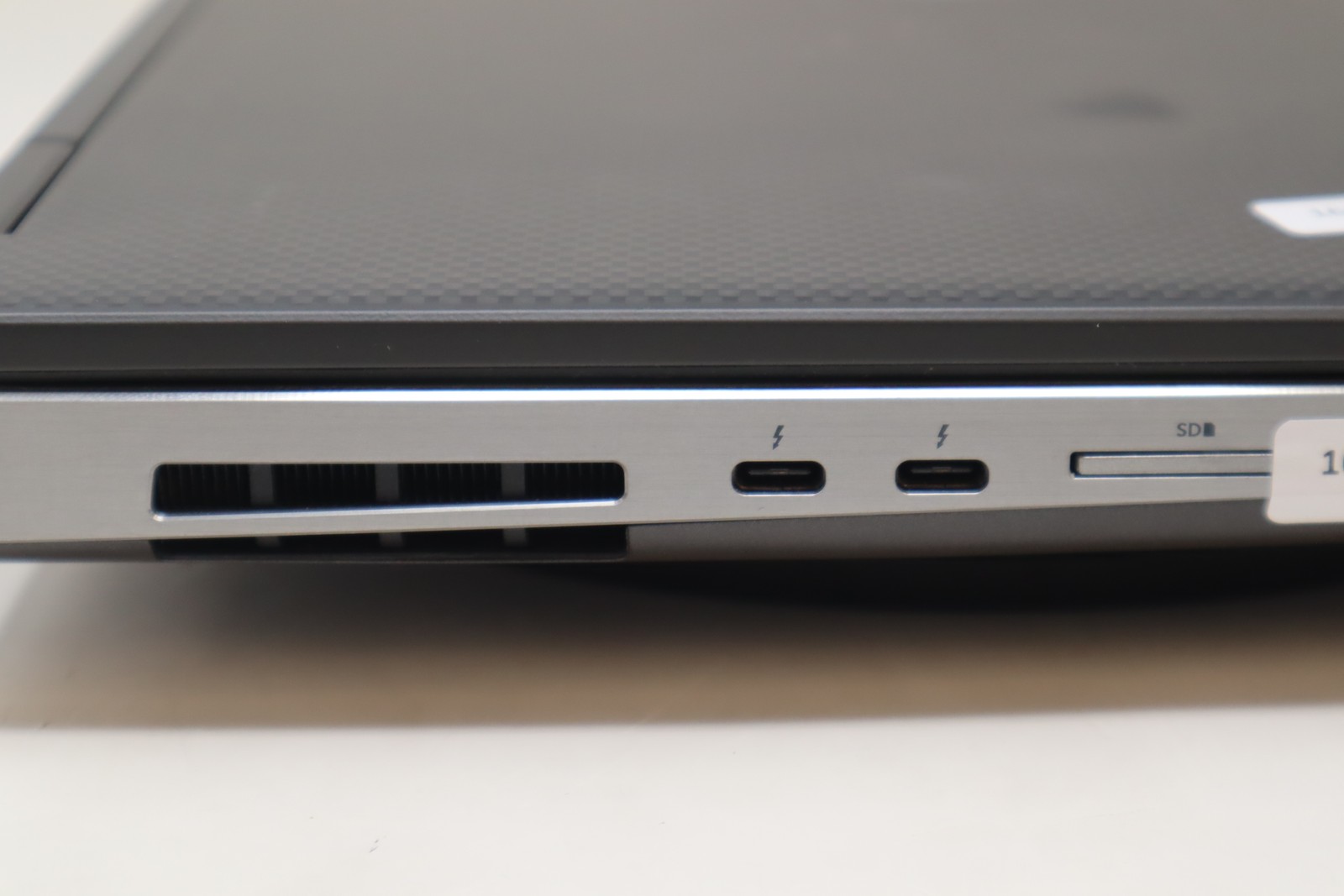 Dell Precision 7540 Laptop Intel Core i9 9th Gen 32GB RAM 500GB NVMe Win 11 Pro