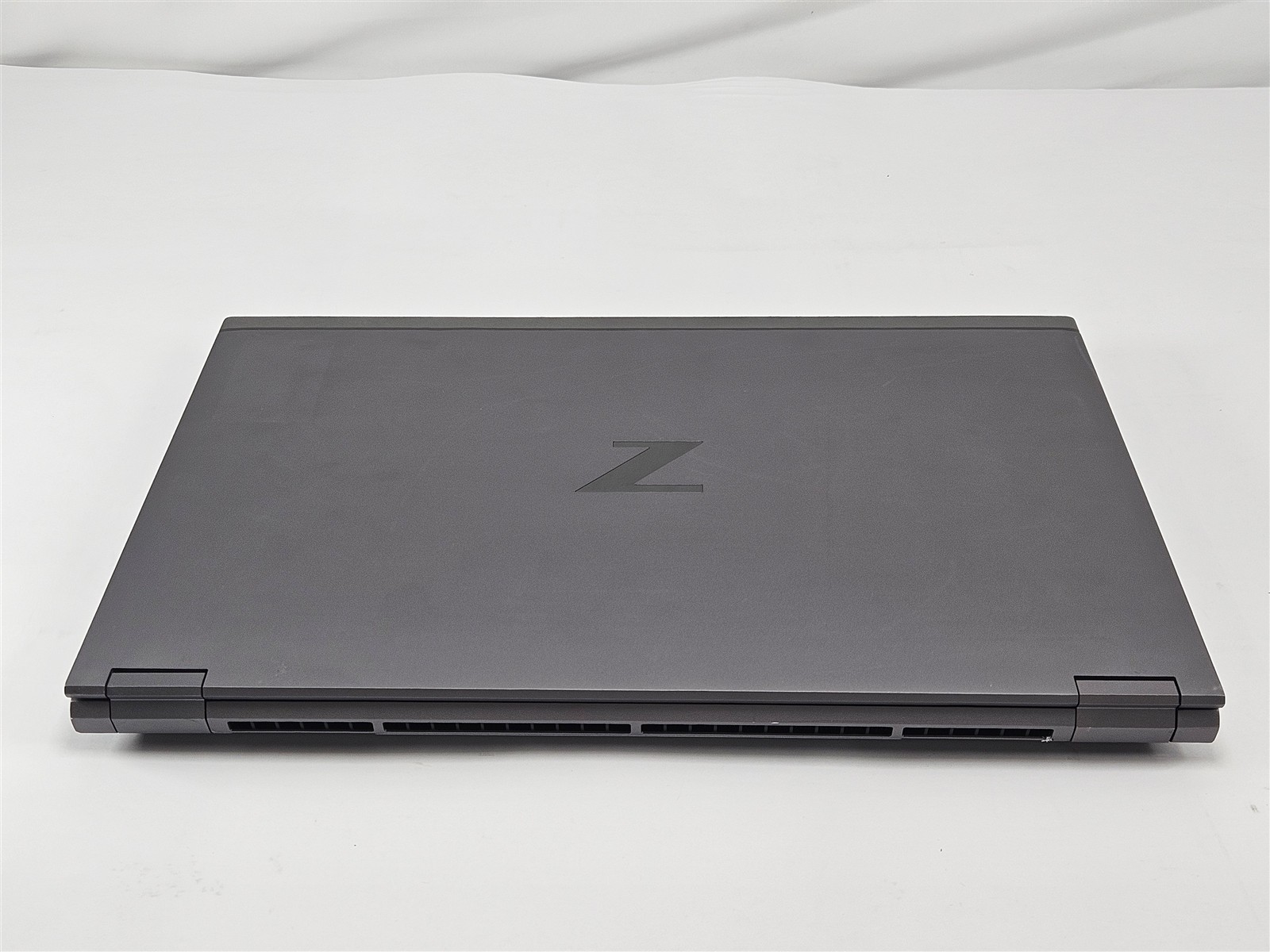 HP ZBook Fury 15 G8 i9-11950H 32GB RAM 1TB SSD 15.6″ 1920×1200 RTX A4000