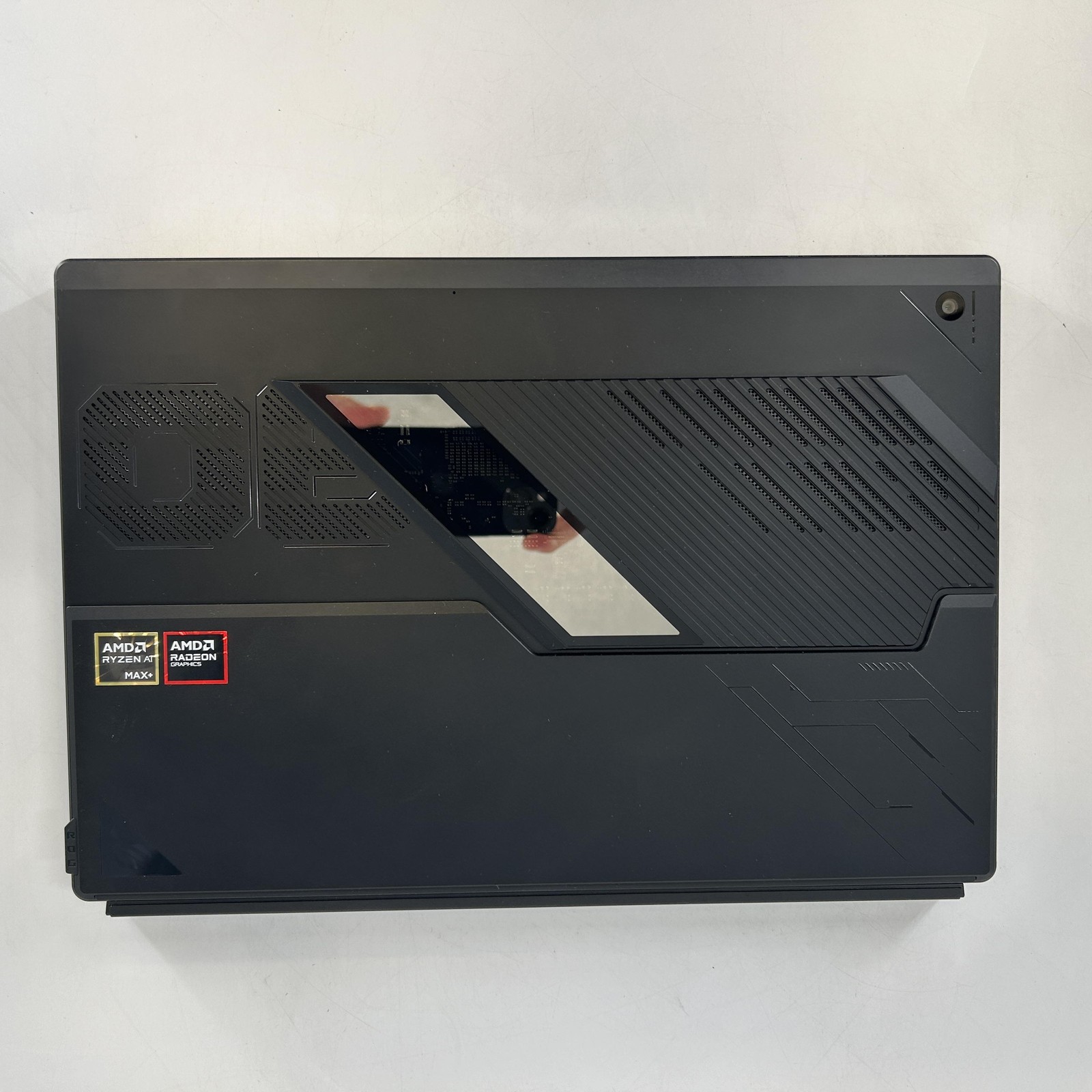 Asus ROG Flow Z13 GZ302 13.4 QHD+ TOUCH 3.0GHz RYZEN AI MAX+ 395 32GB 1TB SSD