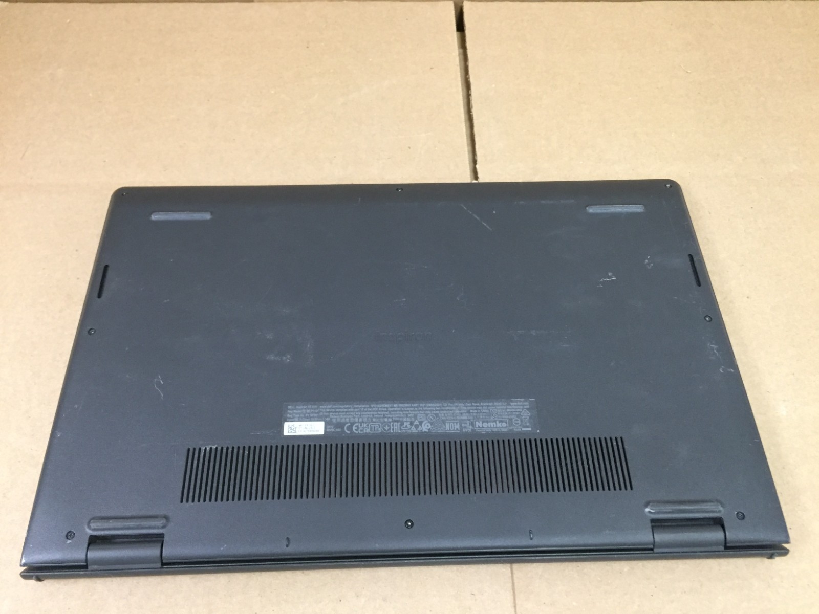 Dell Inspiron 3511 15.6″ FHD TOUCH i5-1135G7 2.40GHz 16GB 256GB SSD w/AC