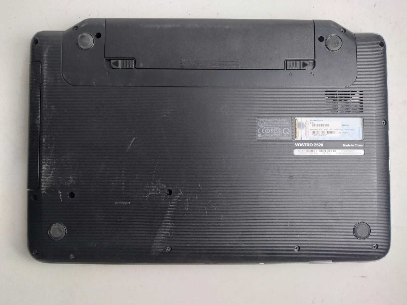 Dell Vostro 2520 w/i3-2328M, 4GB RAM, 320GB HDD, 15″ Laptop for Part/Repair