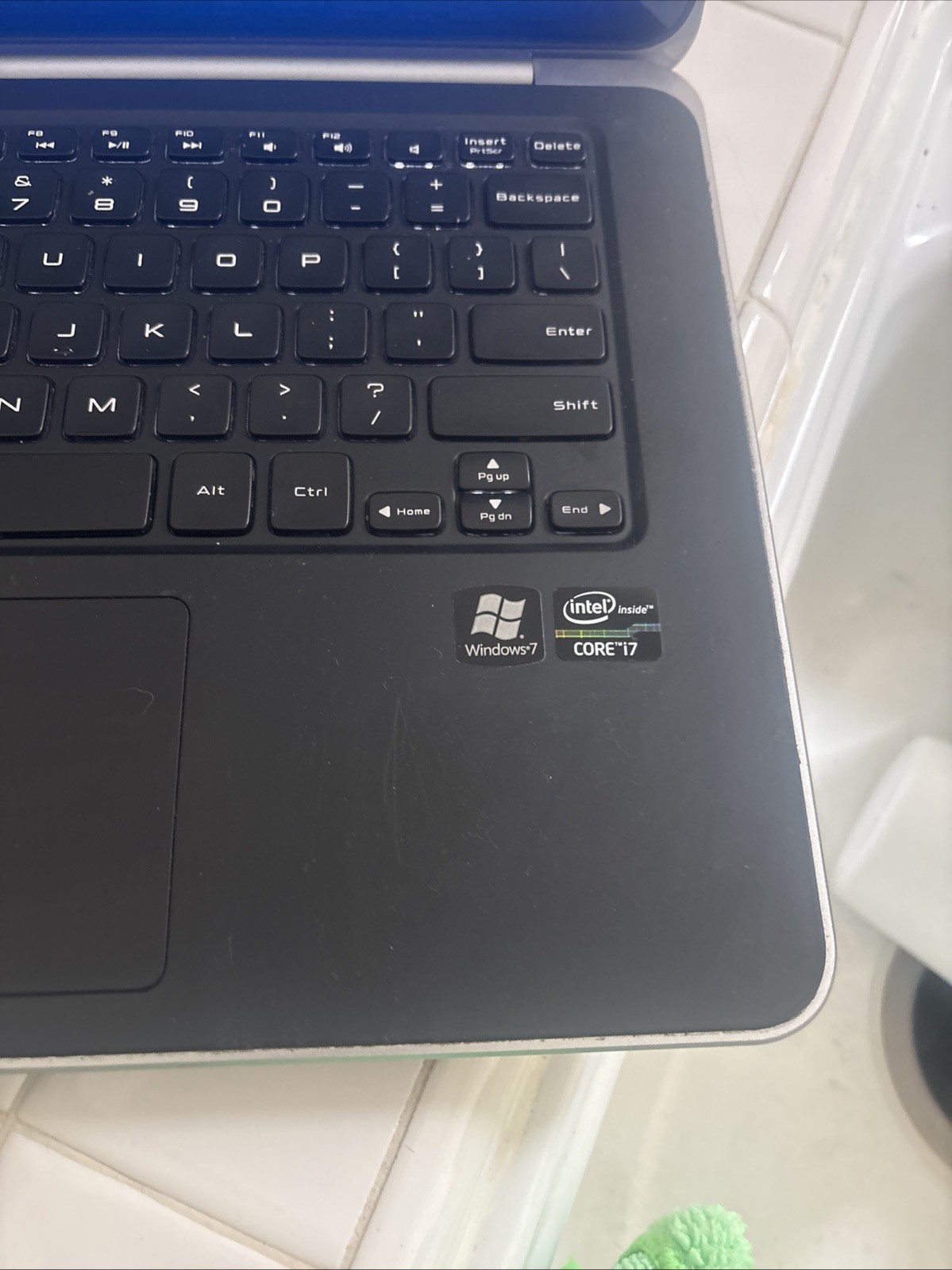 Dell XPS 14 L421X Laptop – No HDD/SSD – Needs Battery – Powers On – Parts/Repair