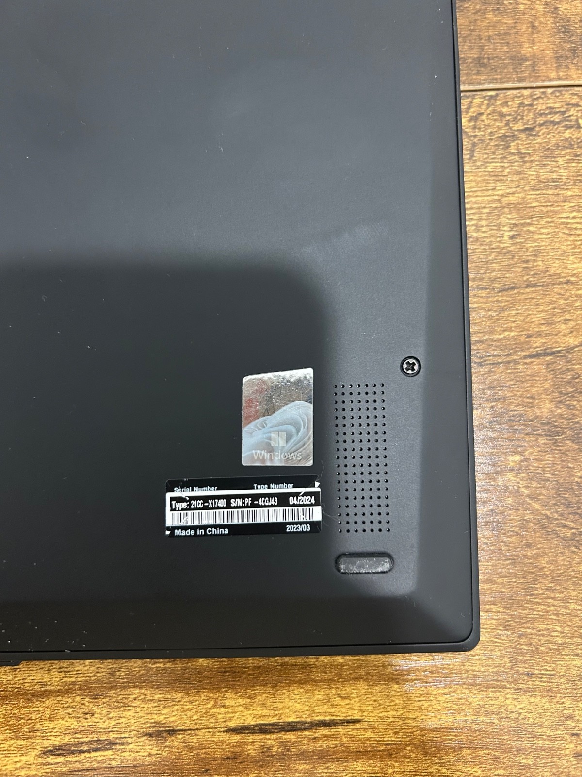 Lenovo ThinkPad X1 Carbon Gen 10 14” (512GB SSD, Intel Core i7-1270P,…