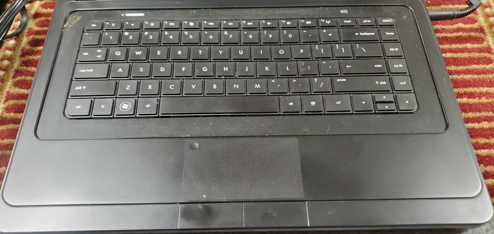 USED HP Pavilion 2000-329WM 15.6in. 320GB, AMD Fusion, 1.6GHz, 3GB FC17-3-G468