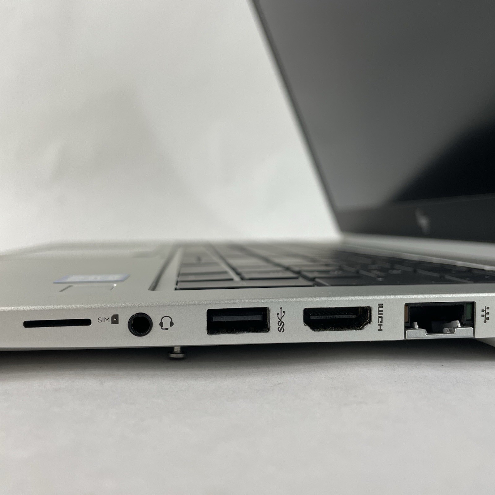HP EliteBook 850 G5 15.6″ i5-7200U 2.50 GHz 8 GB RAM No SSD/OS/AC – READ