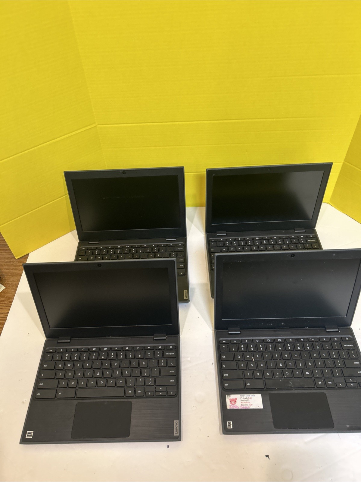 Lot of 4 Lenovo 100e Chromebook 2nd Gen MTK 4GB 32GB For Parts Repair rear
