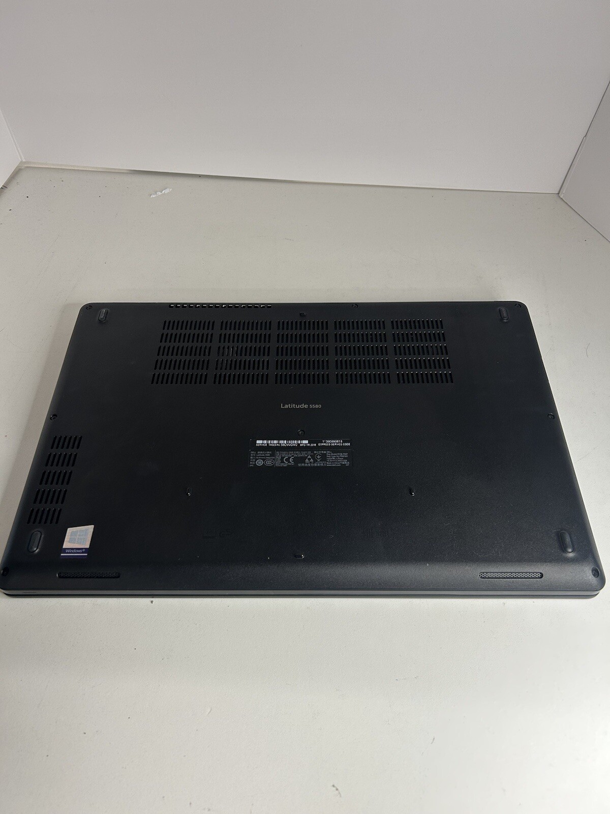 Dell Latitude 5580 i7-7820. 24GB, 1TB 2.5” SSD, Intel HD Graphics 630. Win 11 P