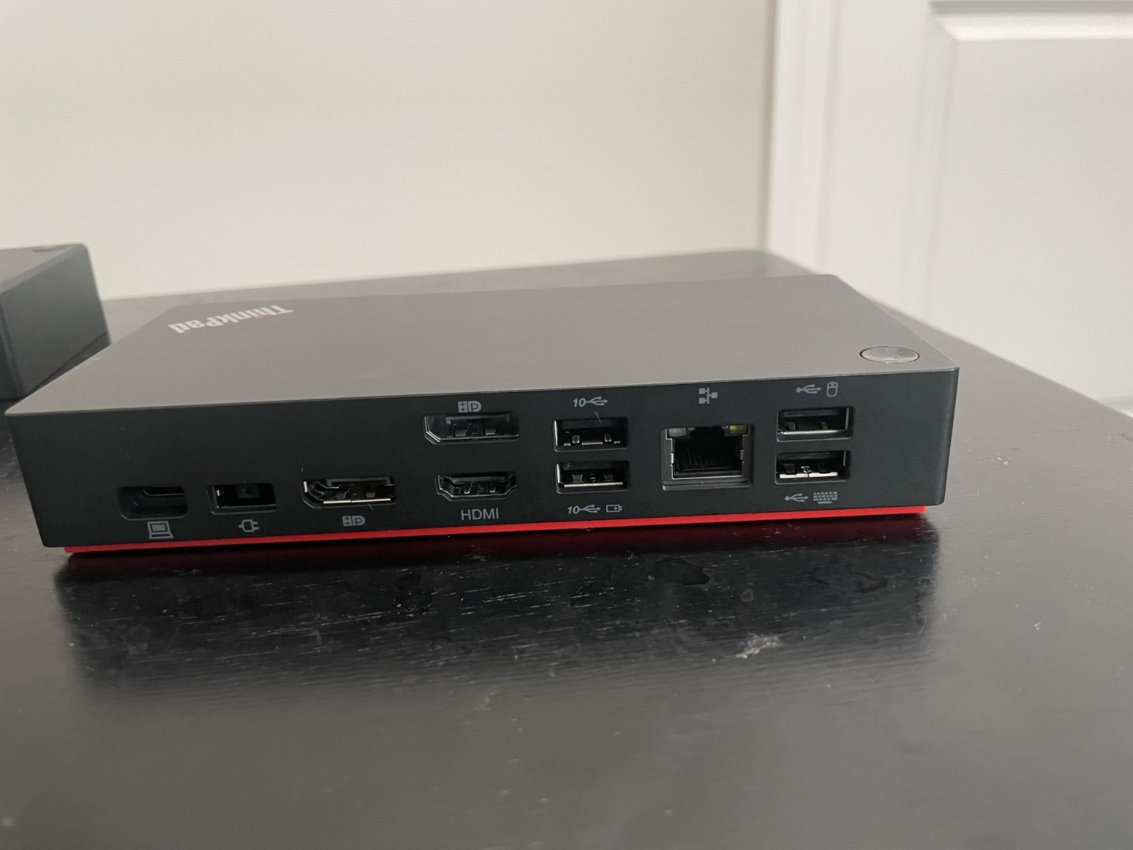 MASSIVE TECH BUNDLE – 4 Laptops, 6 Desktop Monitors, 2 Lenovo Docks