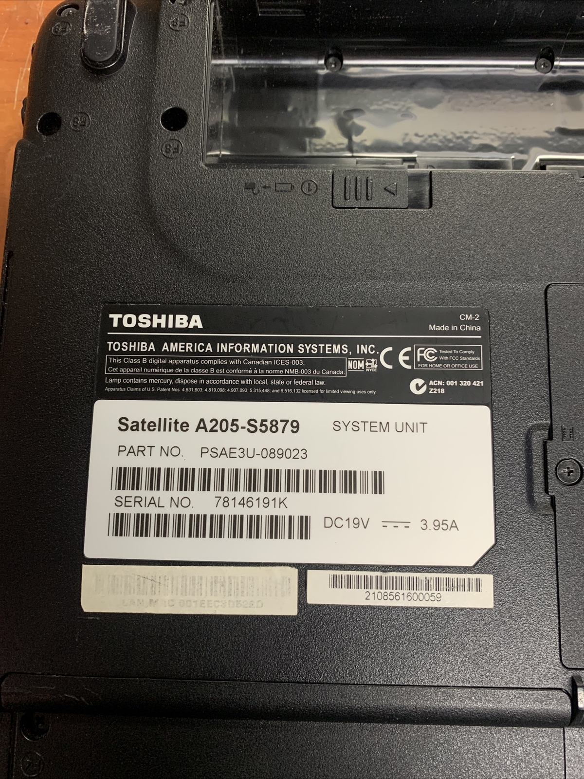 Toshiba Satellite A205-S5879 Dual Core 1.60 GHz 2.GB Ram NO HDD FOR PARTS
