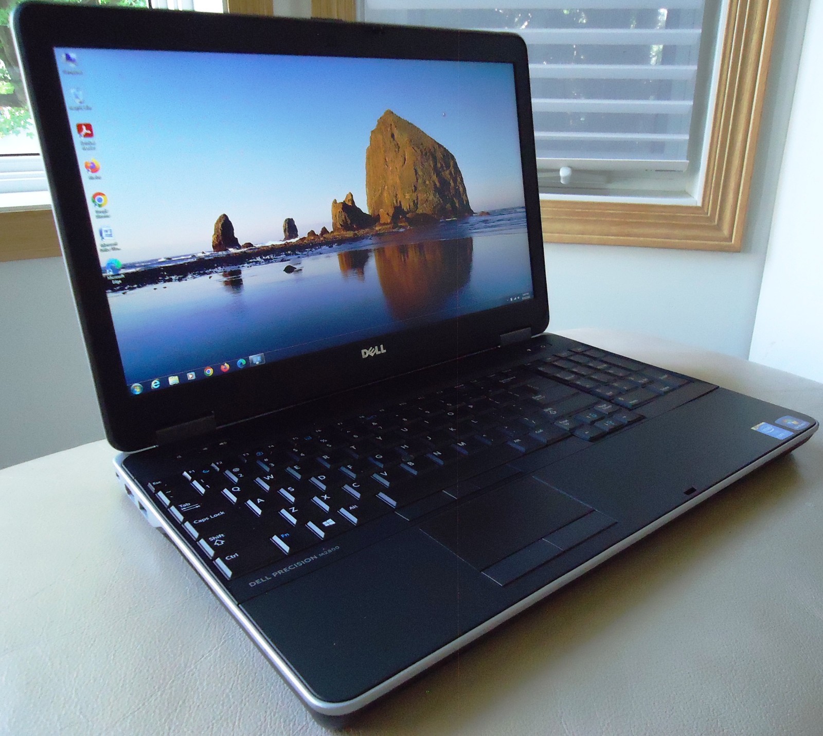 Dell Precision M2800 15.6″ Laptop Core i7 2.80GHz 500GB 4GB Windows 7 MS Office