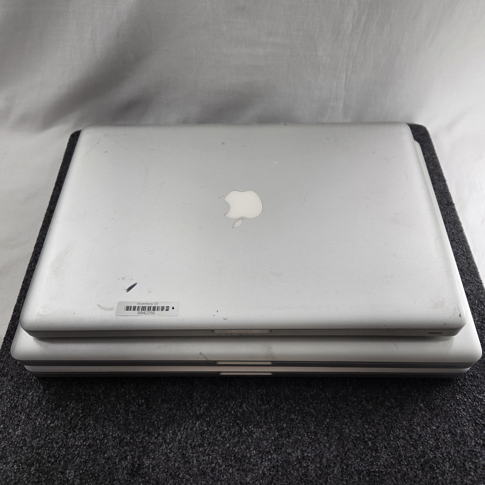 Lot of (5) Apple MacBook Pro A1286 Core 2 Duo – Mixed condition — PARTS