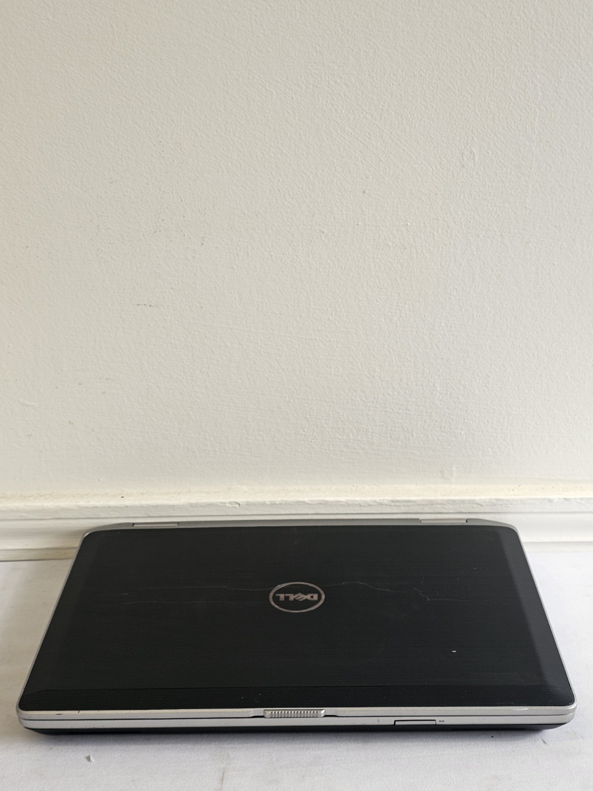 Dell Latitude E6420 Laptop – Intel i5-2520M – i5-2520M – 4GB RAM BAD BATT Win 10