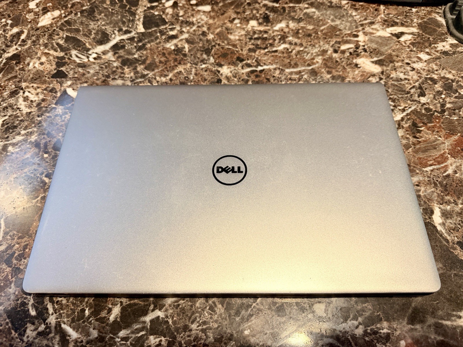 Dell XPS 13.3″ Touchscreen i5-8250U 8GB 256GB SSD Win11