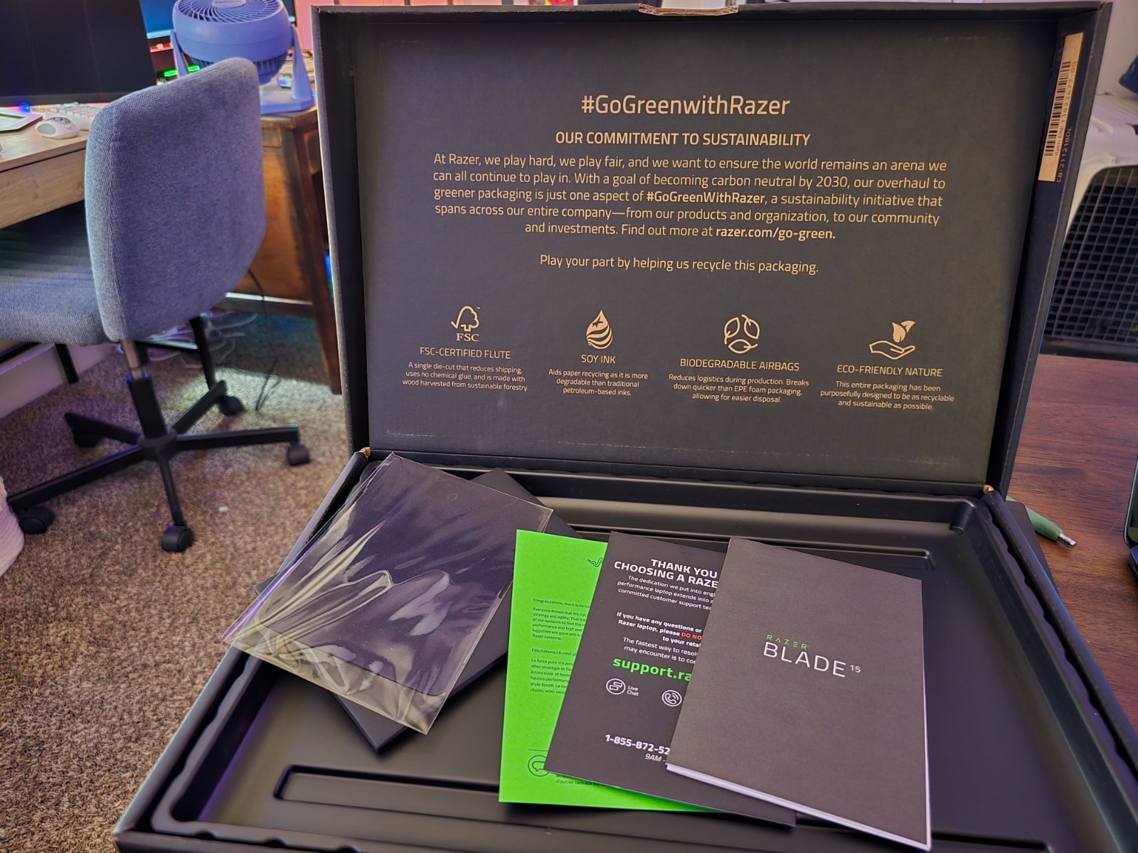 Razer Blade 15.6″ (1TB SSD, Intel Core i9 12th Gen., 5.00 GHz, 32GB) Gaming…