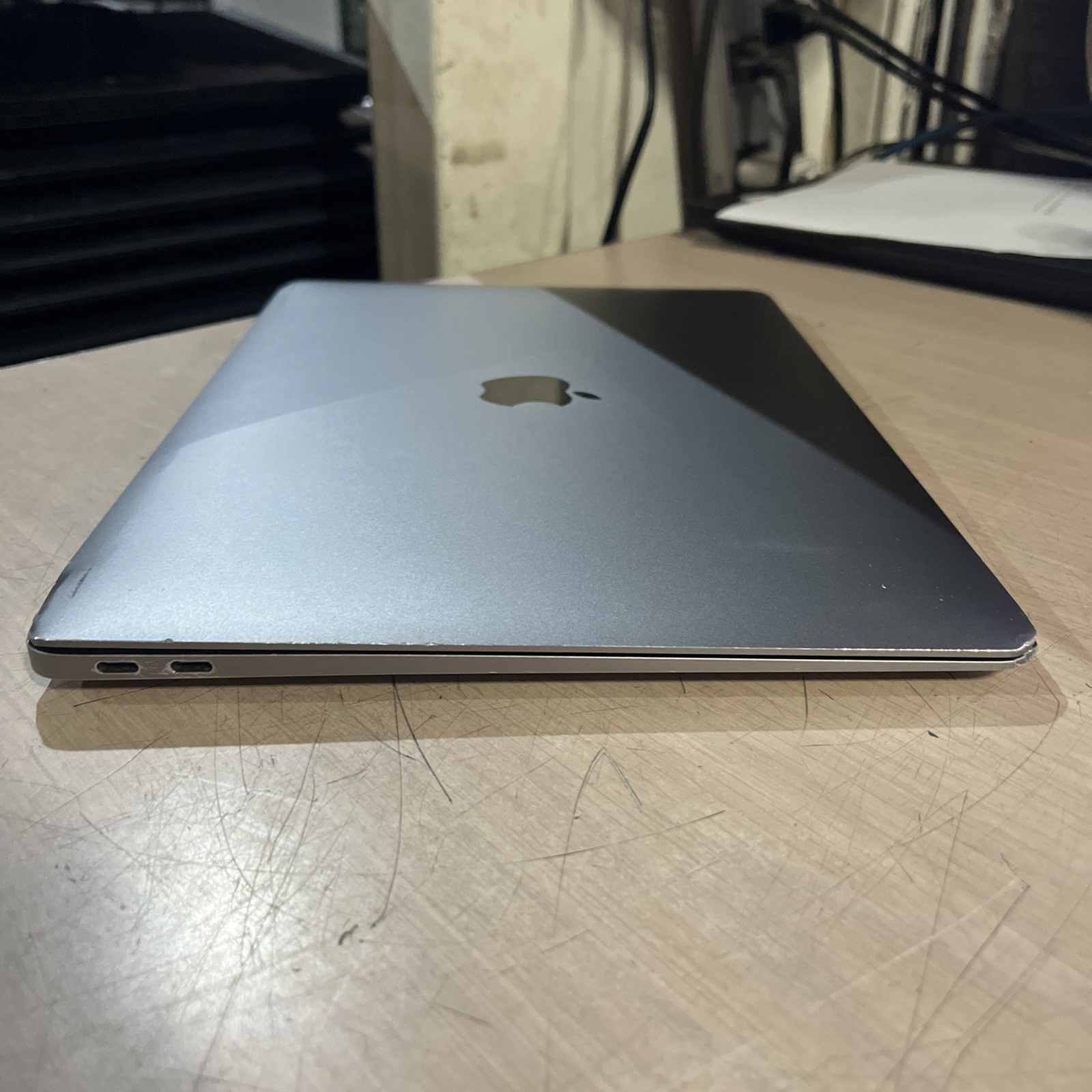 APPLE MACBOOK AIR 13″ SCISSOR, 2020 CORE I3-1000NG4 1.1GHZ 8GB RAM 256SSD