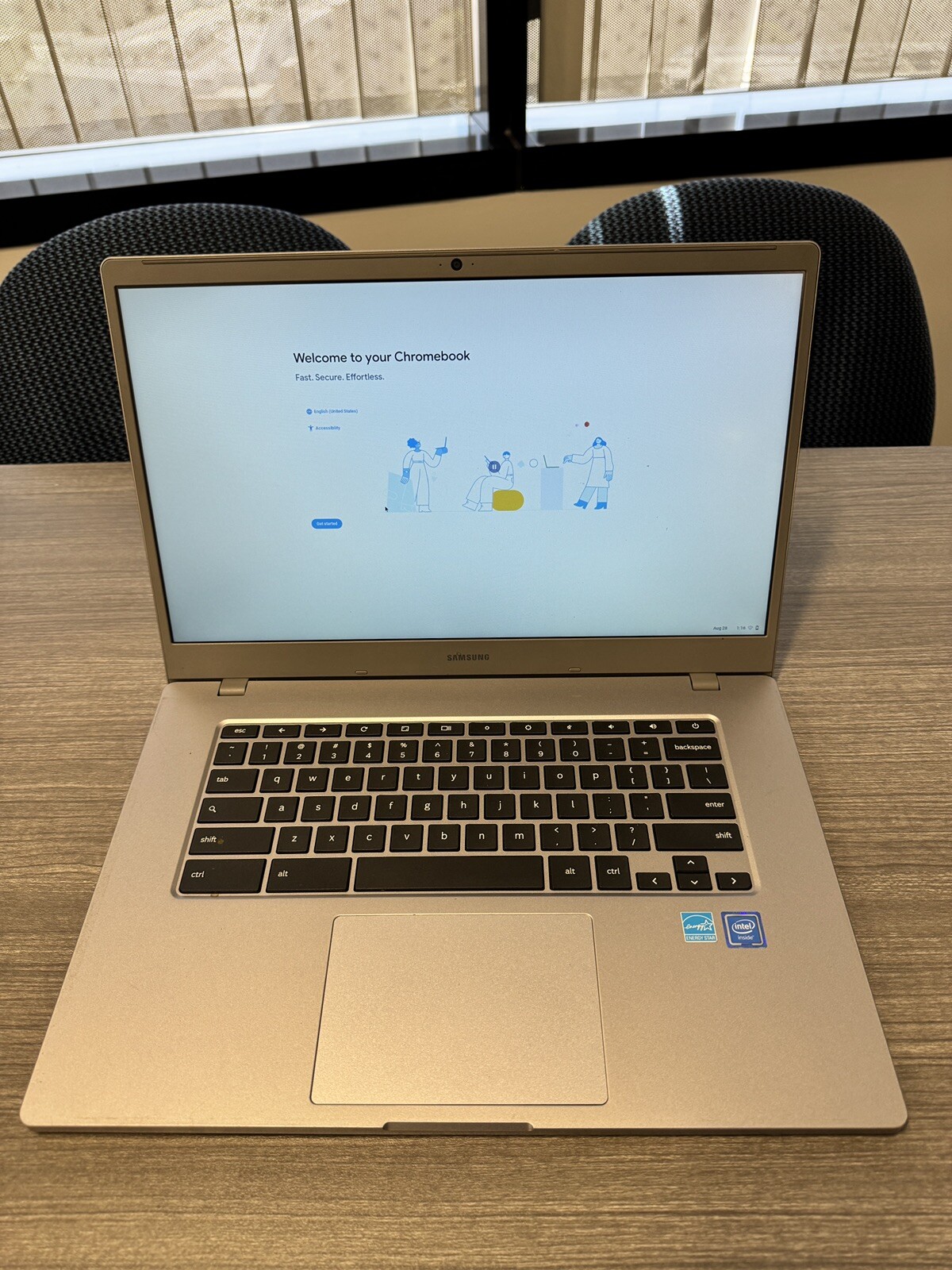 SAMSUNG chromebook 350XBA-K01 ( ONE UNIT PER ORDER)