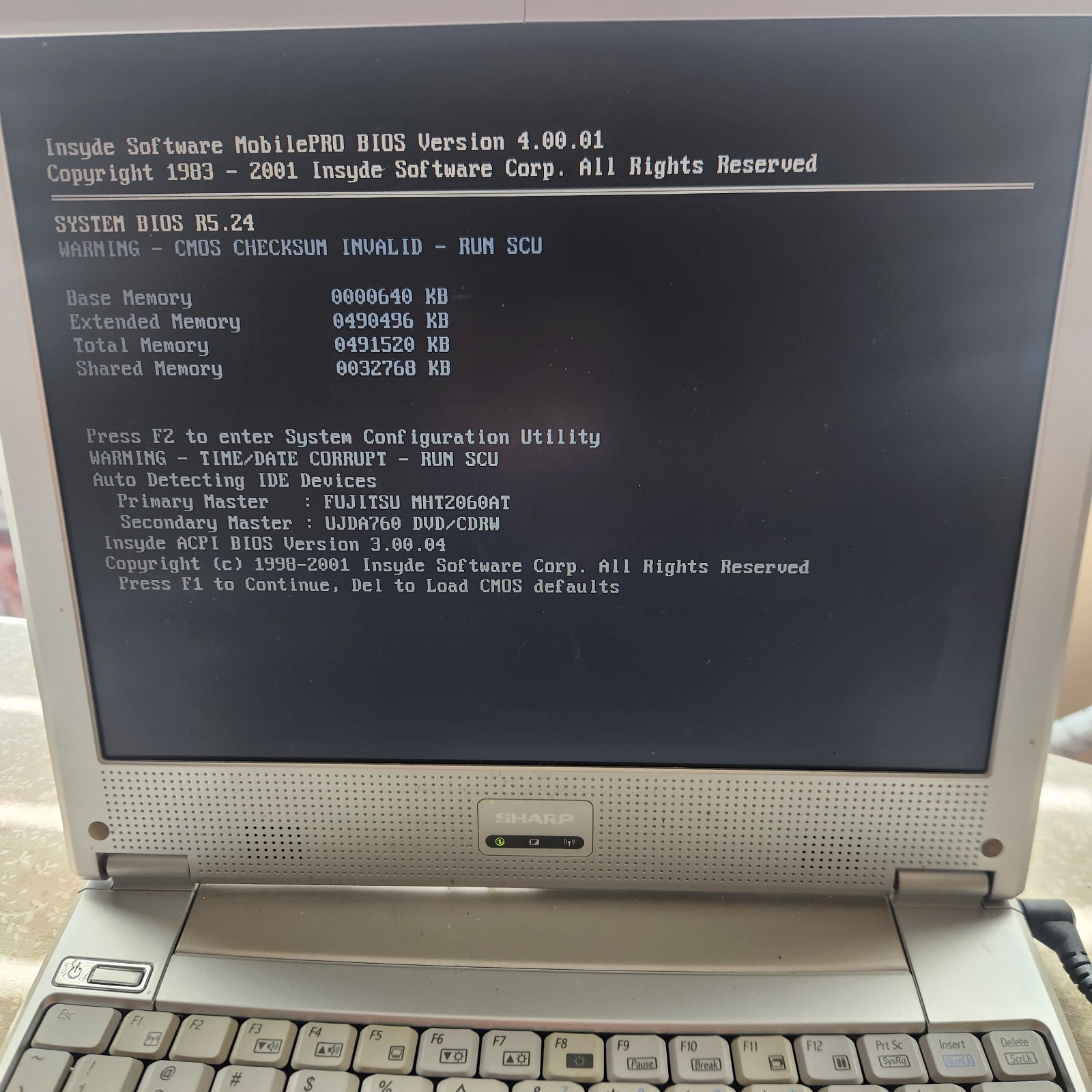 Vintage Sharp Notebook Actius PC-MC24 Win XP 12.1 LCD AMD Athlon Retro Classic