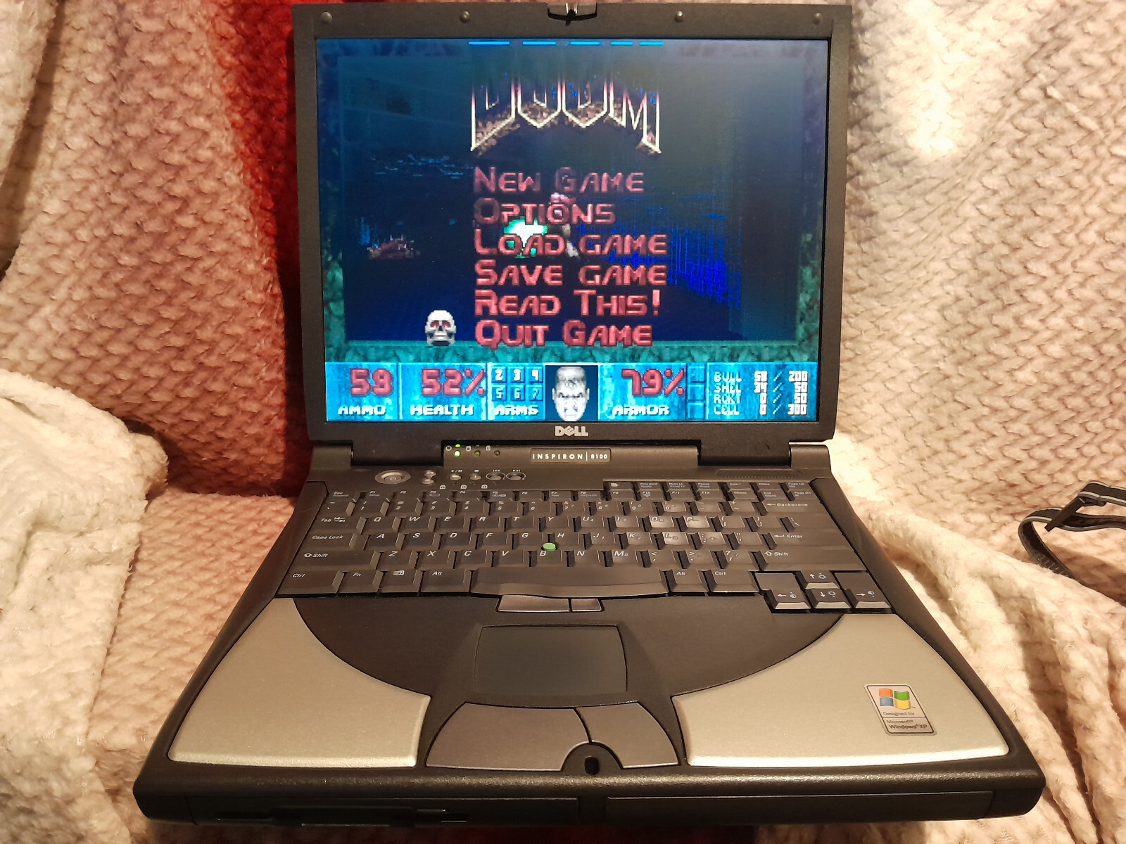 Windows 98 TRUE DOS / XP GAMING DUAL BOOT Laptop Retro / Vintage Computer PC