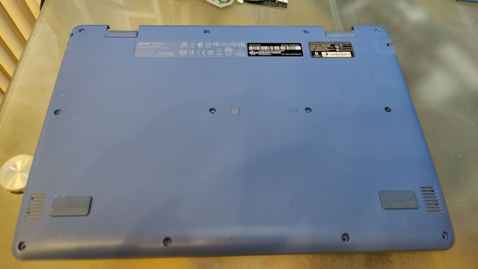 Acer R3 R3-131T Bottom Case Bottom Case HHA46006505000