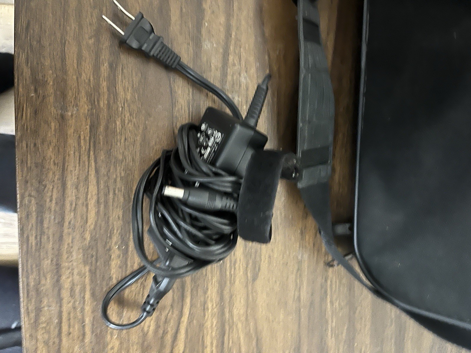 Toshiba Satellite L15-S104 Laptop XP Works Charger & Case Retro Clean
