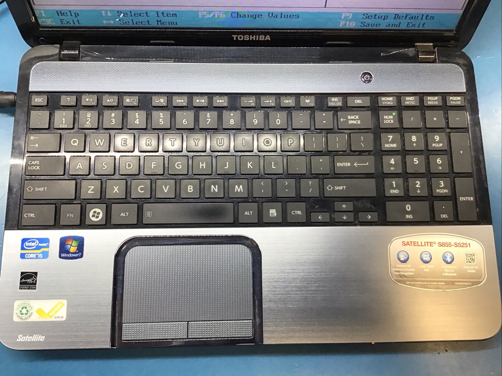 Satellite S855-S5251 i5-2450M 8GB DDR3, No HDD No Battery