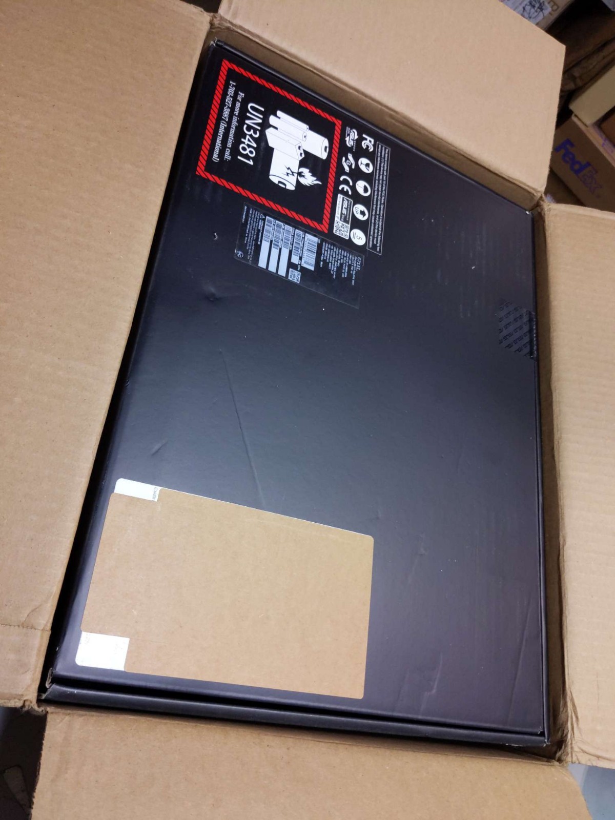 Asus ROG Strix G17 17.3″FHD AMD R7 4800H 16GB 512GB SSD GeForce RTX 3060 Win 10