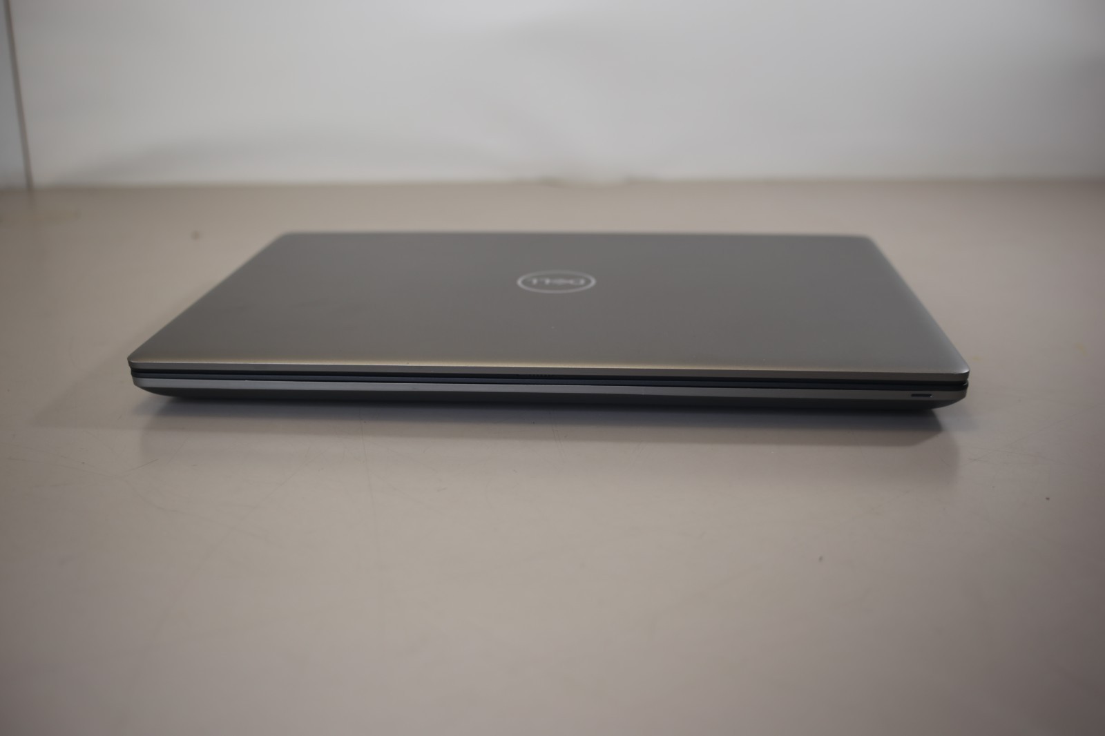 Dell Precision 7560 15.6″ Core i9-11950H 32GB 256GB Nvidia RTX A3000 Win 11P