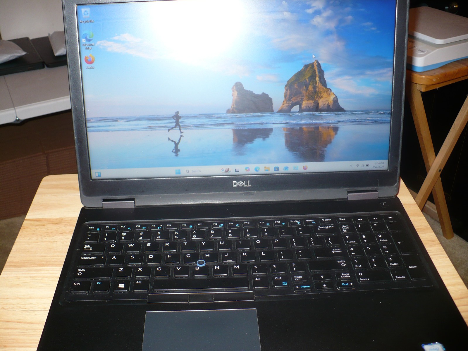 Dell Precision 3530 Intel i5-8400H 2.50GHz 16GB RAM 240MVME HD Win 11 Pro