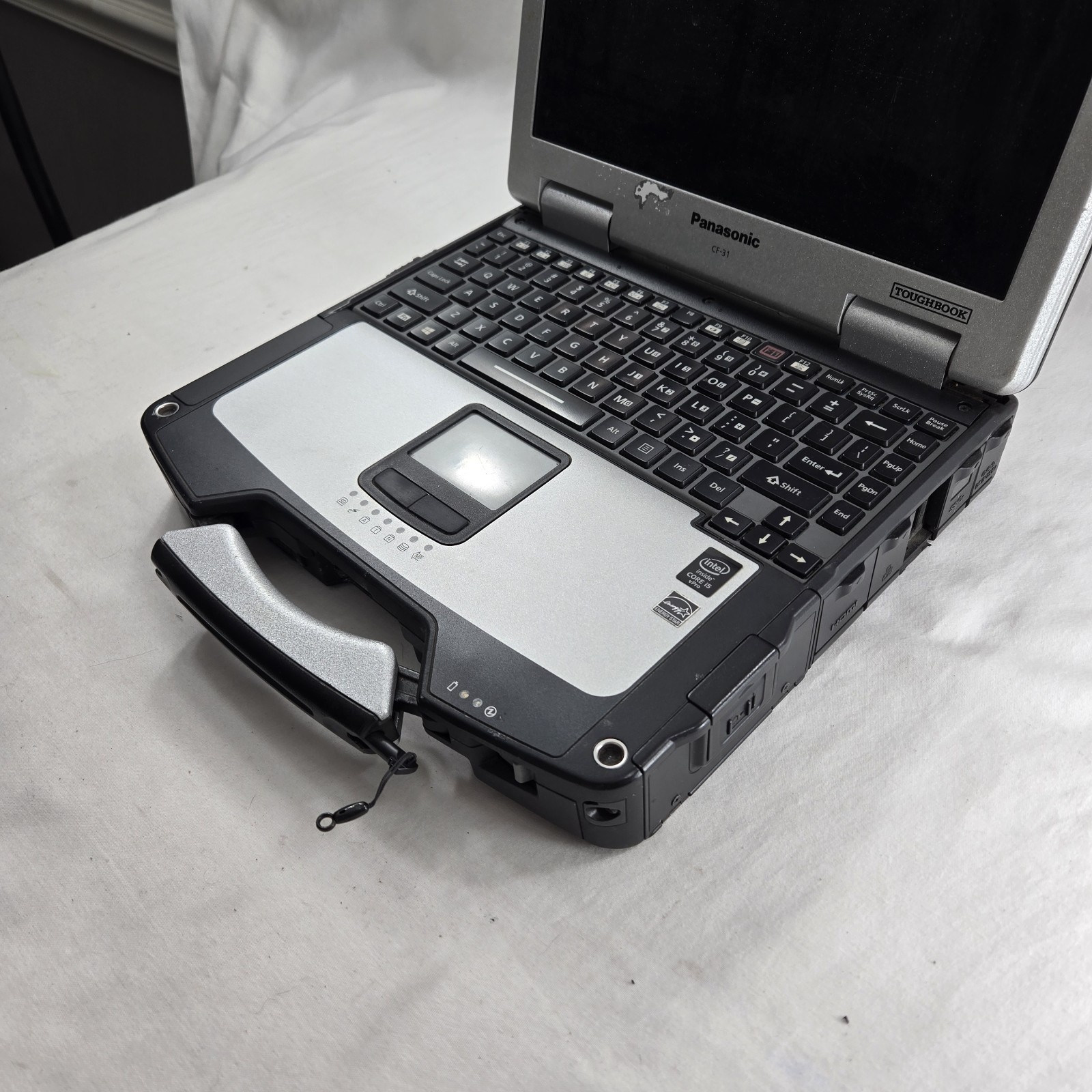 Panasonic Toughbook CF-31 MK5 i5-5300U 2.30GHZ 8GB RAM — No HDD & No OS — READ