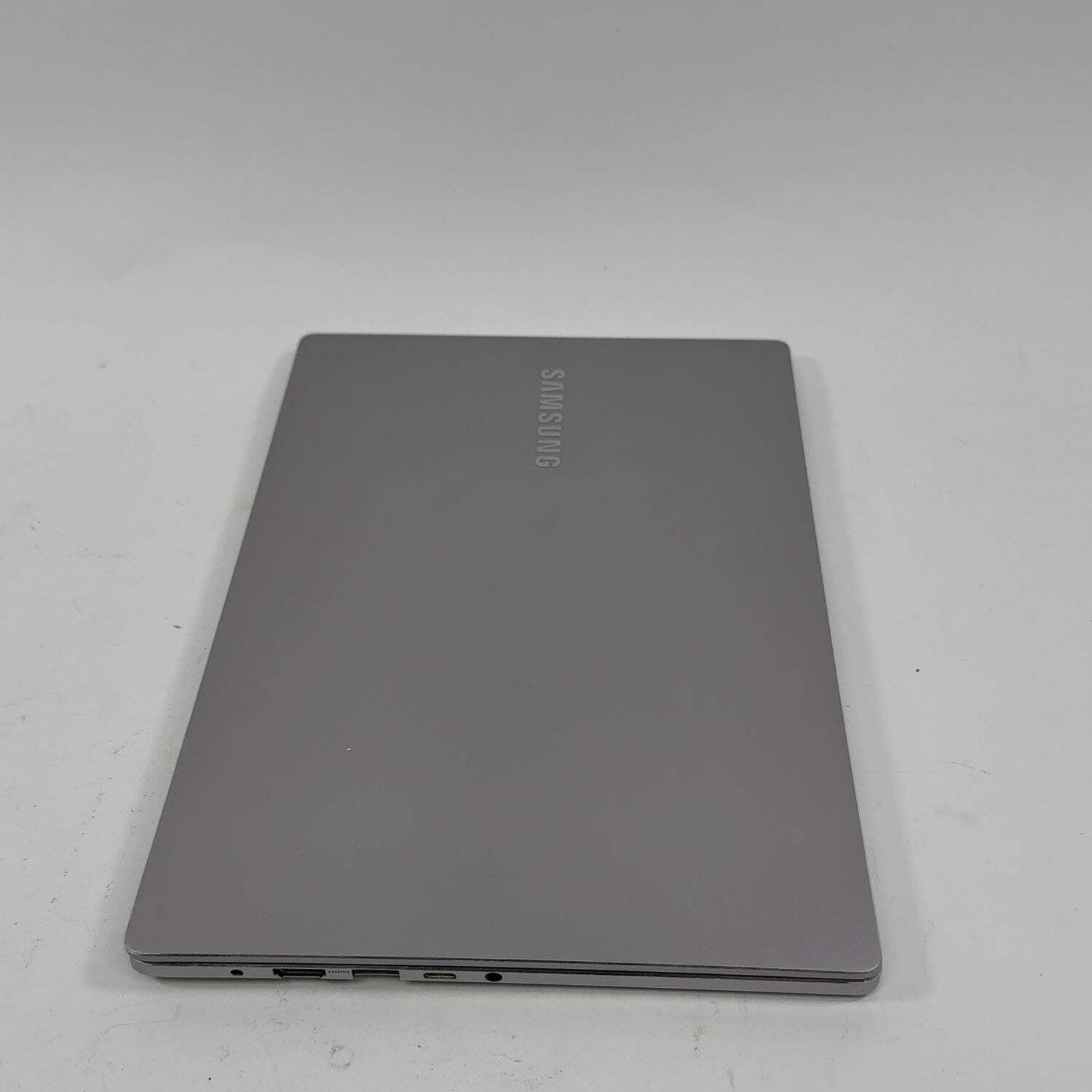 Samsung Notebook 7 NP730XBE 13.3″ i7-8565U 1.8GHz 16GB RAM 512GB SSD