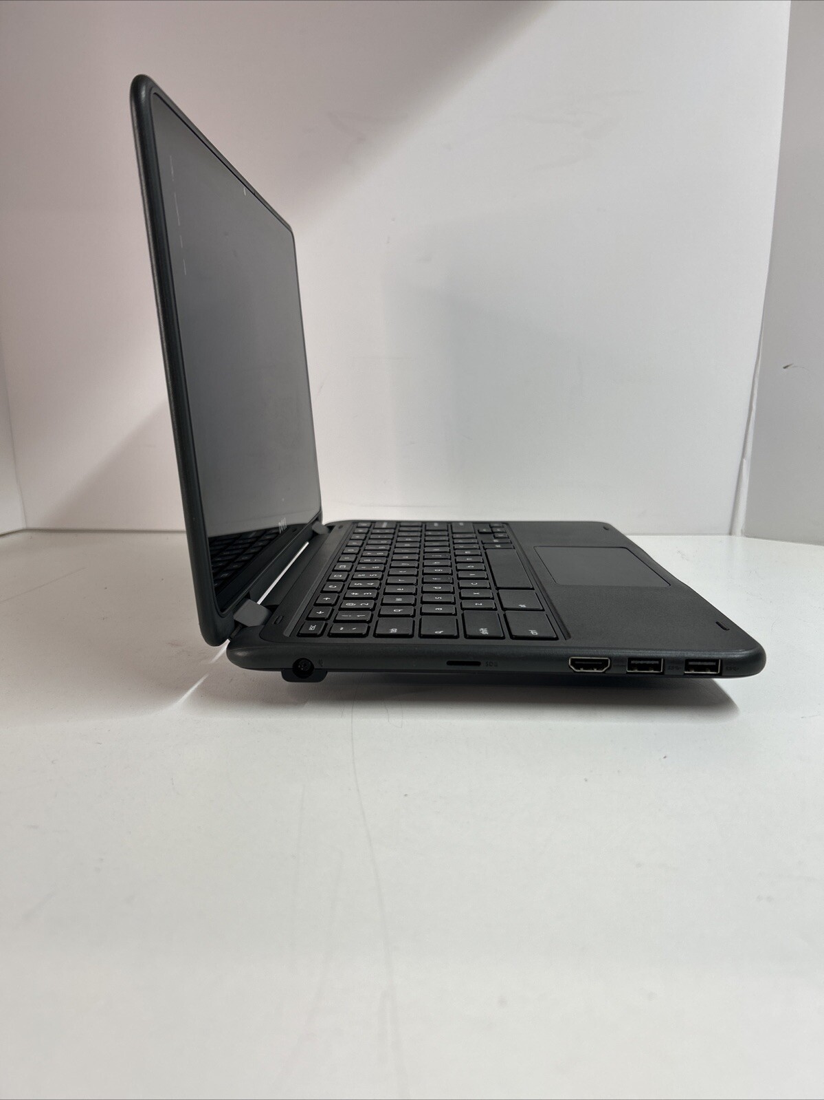 Dell Inspiron 3181 Chromebook 11.6″ Intel Celeron N4000 4GB RAM 32GB eMMC