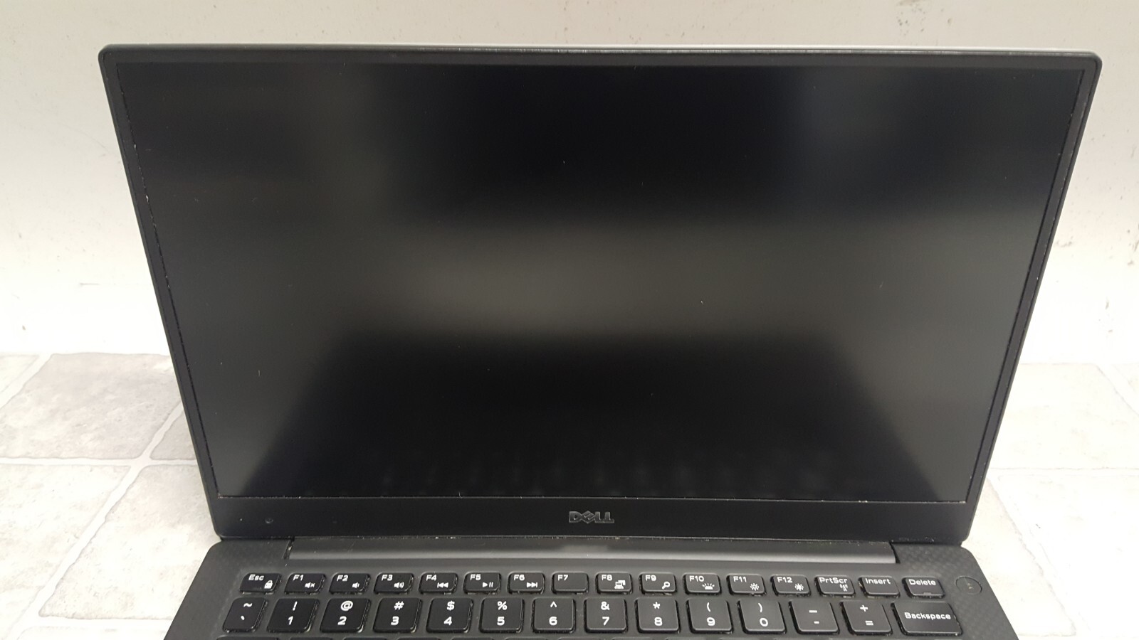 Dell XPS 13 9343 13.3″ intel core i5-5200u 2.20GHz PARTS/REPAIR