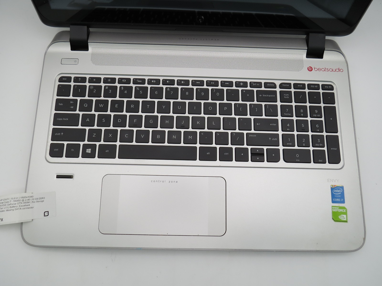 HP Envy 15 i7-5500U @ 2.4GHz 8GB DDR3 GTX 850M 15.6″ No HDD/OS