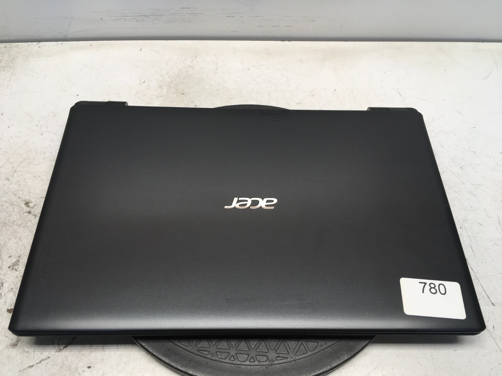 Acer Aspire V5-531 Intel Pentium 967 1.3GHz 4 GB NO HDD