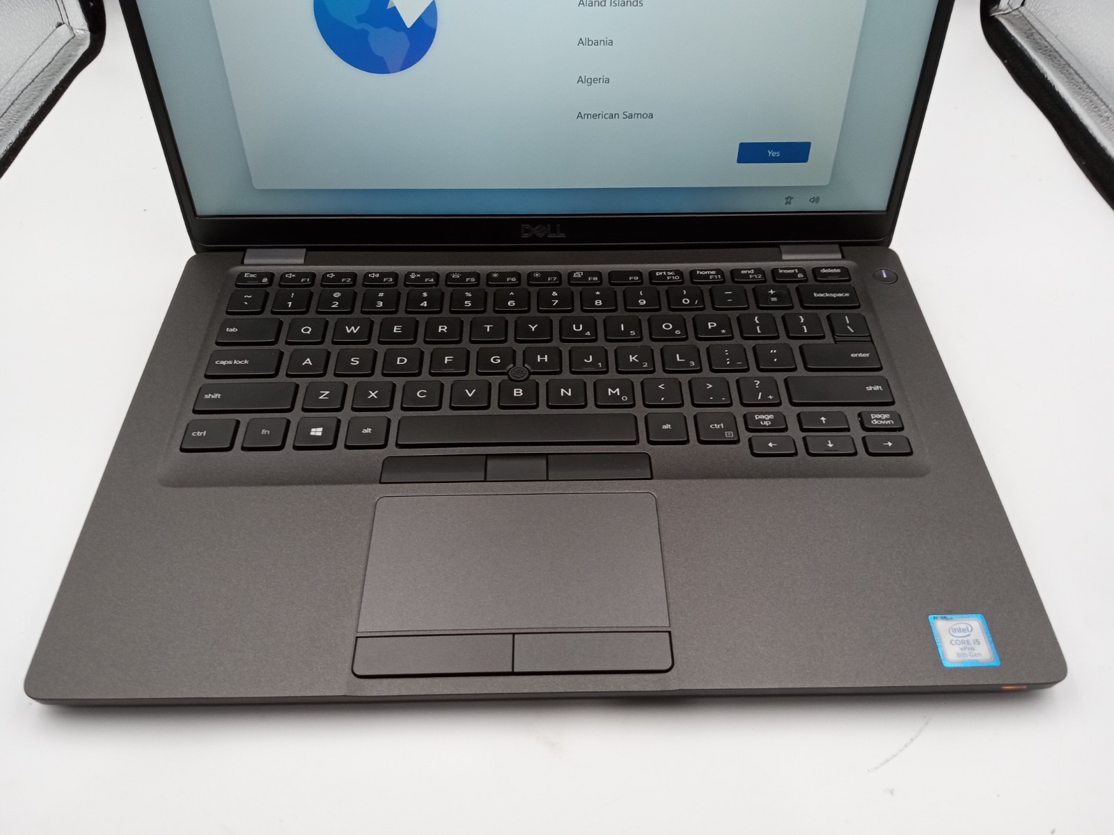 Dell Latitude 5400 14″ Touchscreen i5-8365U 16GB RAM 128GB SSD Windows 11 TESTED