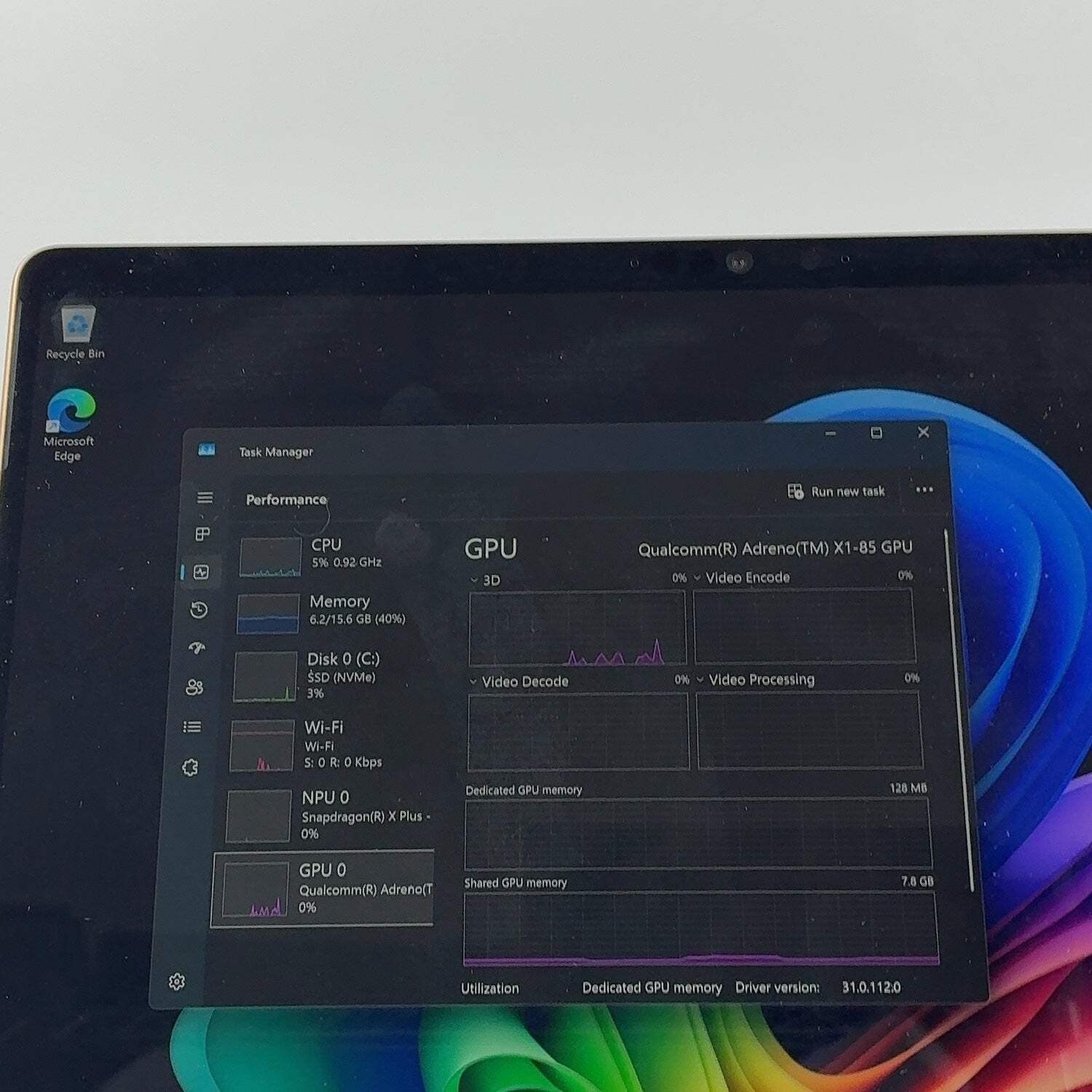 Microsoft Surface Pro 11 2076 13″ Snapdragon X 3.4GHz 16GB RAM 512GB SSD