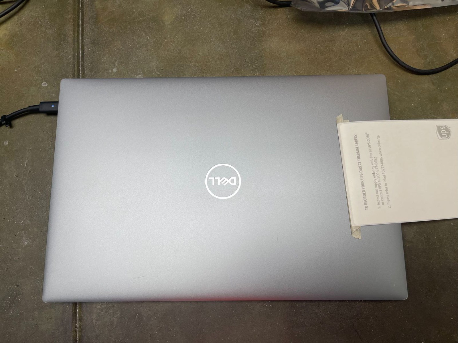 Dell Precision 5560 15.6″ Workstation W-11955M 2.6GH 16GB 256GB NVME RTX A2000 4