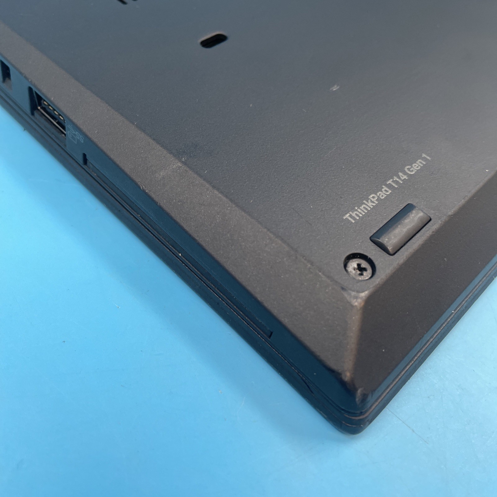 Lenovo ThinkPad T14 | Ryzen 5 Pro 4650U | 16GB RAM | 256GB SSD | W11 PRO | 72%