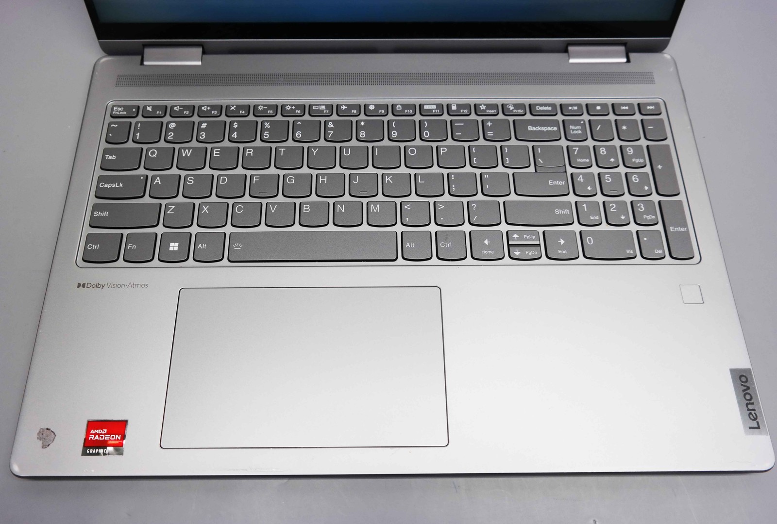 Lenovo Yoga 7 16ARP8 16″ Ryzen 5 7535U 8GB 512GB SSD ISSUE