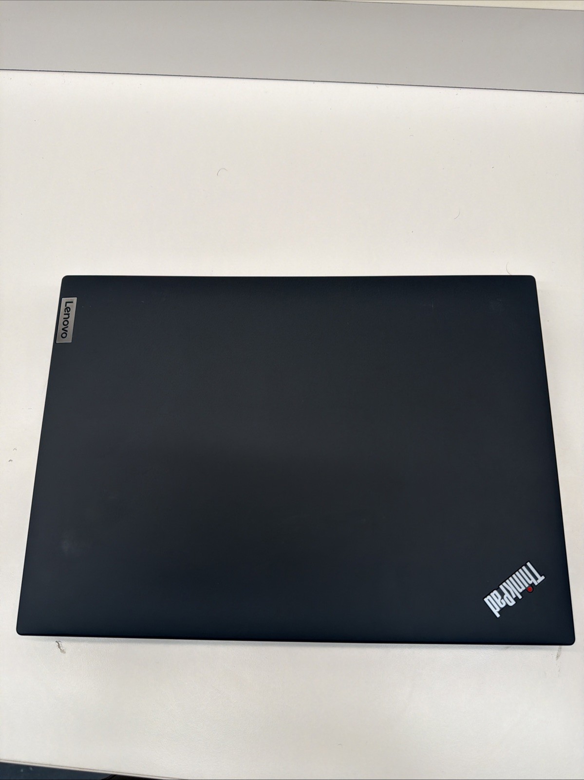 Lenovo ThinkPad T14 Gen 3 (512 GB SSD, 48 GB RAM, i7 12th Gen, Windows 11 Pro)