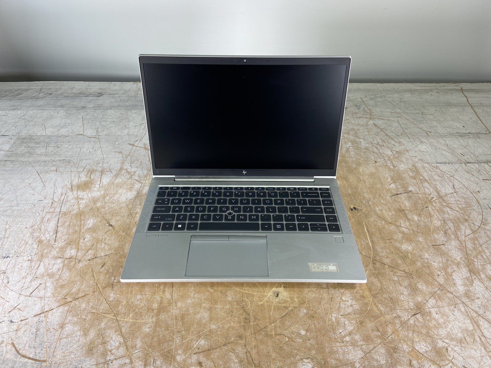 HP ELITEBOOK 840 G8 i5-1145G7 @ 2.60GHz, 8GB RAM, NO HDD/OS – (FOR PARTS)