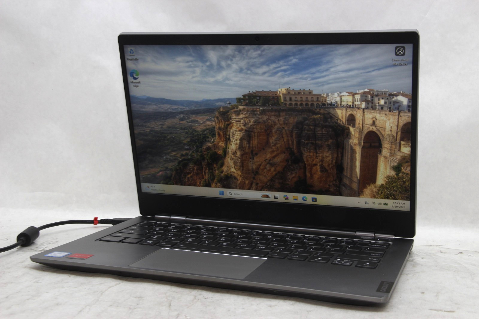 Lenovo ThinkBook 14S-IWL 14″ Laptop i5-8265U 8 GB RAM 256 GB SSD Win 11 Charger