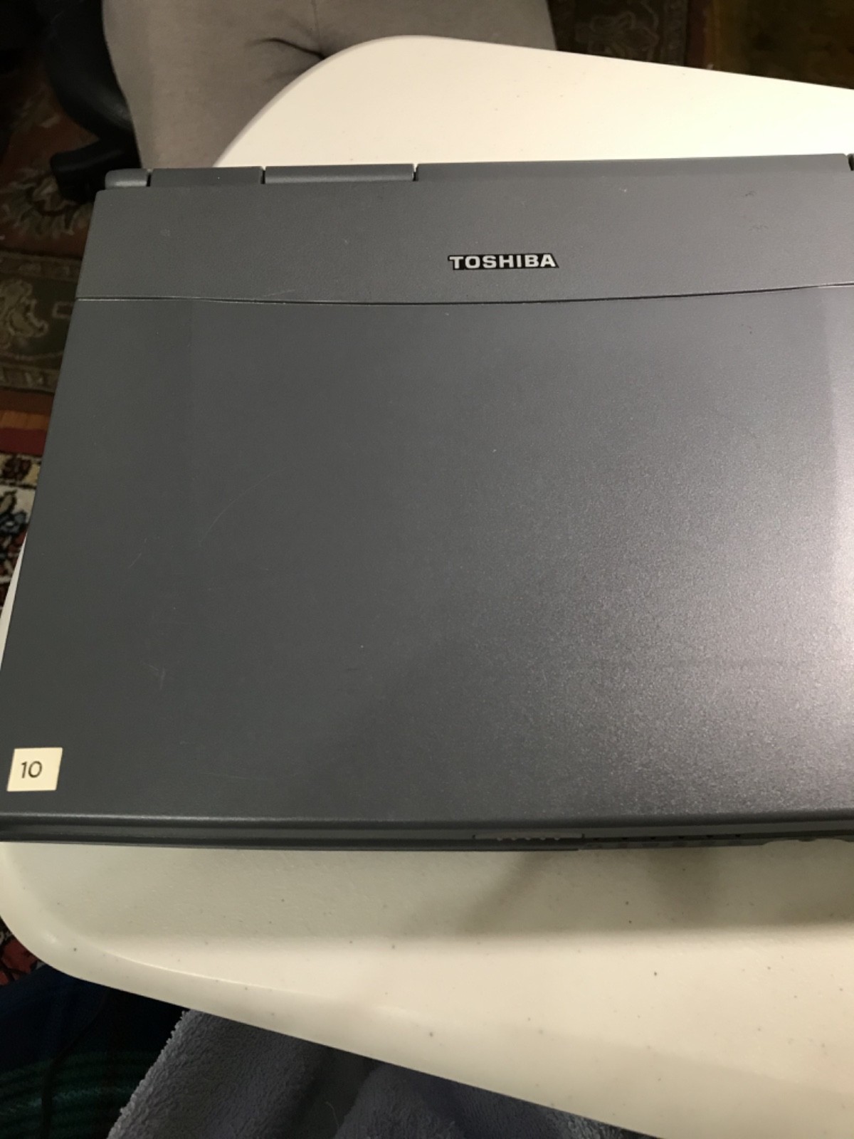 TOSHIBA TECRA 8000 WITH ADAPTER AND PORT REPRICATOR